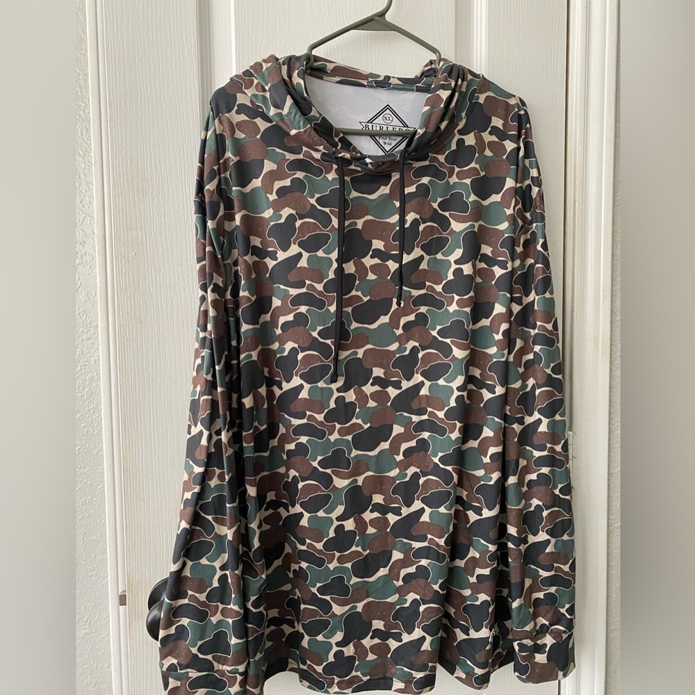 Burlebo thin camo hoodie size XL